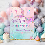 Invitación Sirena Bajo El Mar Fiesta De La Piscina<br><div class="desc">Esta encantadora invitación se caracteriza por una colorida cola de sirena con falsos adornos purpurinas de oro.</div>