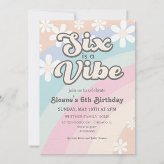Invitación Six is a Vibe Groovy Retro Rainbow Daisy