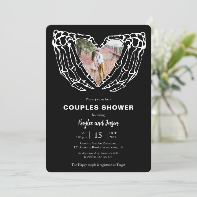Invitación Skeleton Manos Parejas Ducha Foto Gótica (Anverso de pie)