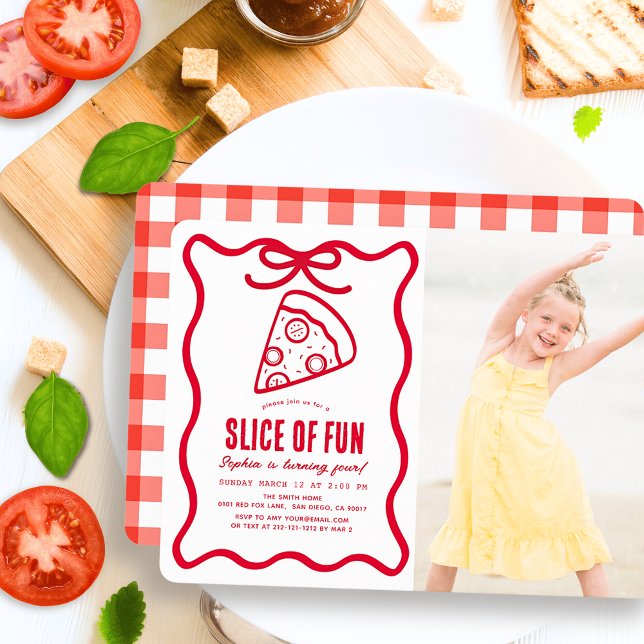 Invitación Slice of Fun Red Hand-drawn Pizza Photo Birthday (Subido por el creador)