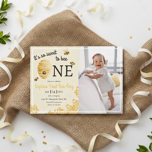 Invitación So Sweet To Bee One Honeycomb First Birthday Photo (Subido por el creador)