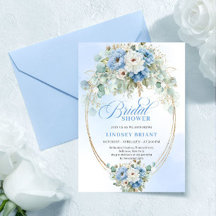 Invitación Sofisticada lluvia de flores azul claro dorado par