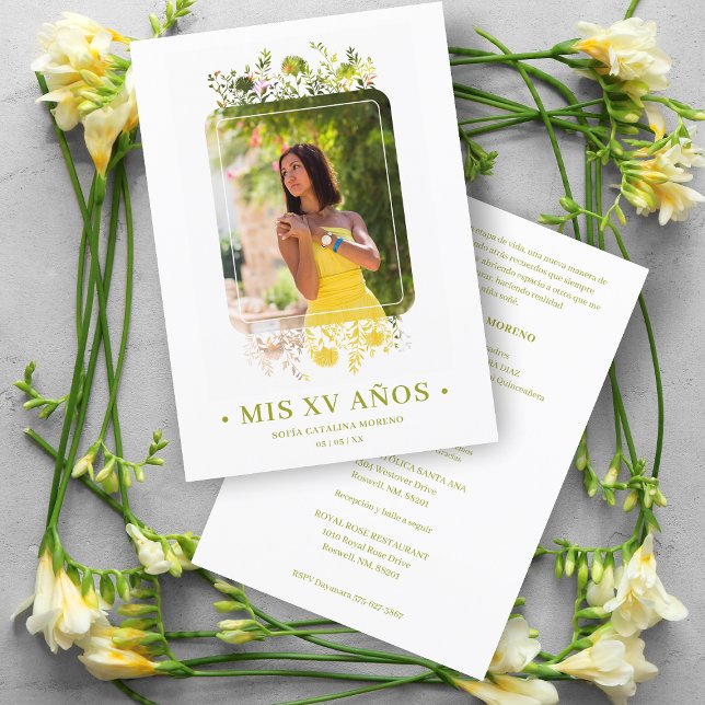Invitación Sofisticado marco floral Foto española Mis XV (Subido por el creador)