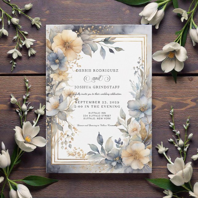 Invitación Soft Beige & Gray Floral Frame Wedding Invitation  (Subido por el creador)