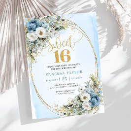 Invitación Soft Dusty Blue Floral Gold Sweet Sixteen Invite