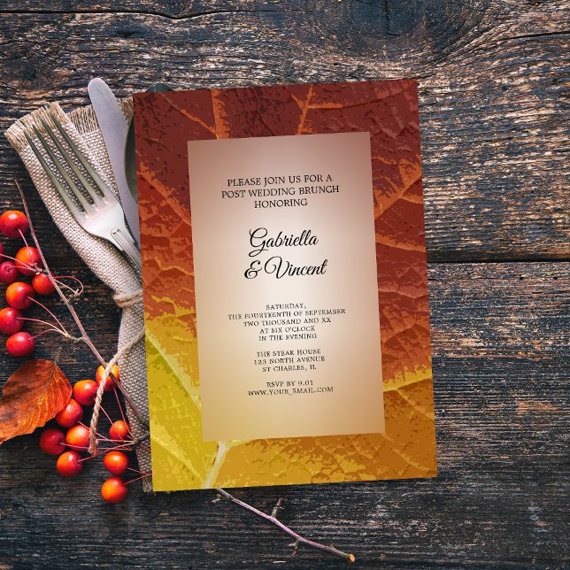 Invitación Sombras del Boda Brunch del Autumn Leaf Post (Set a seasonal Fall tone for your post wedding brunch with this Shades of Autumn Leaf Invitation.)