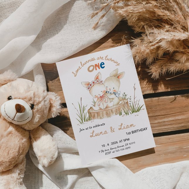 Invitación Some Bunnies Are Turning ONE Twins 1st Birthday  (Subido por el creador)