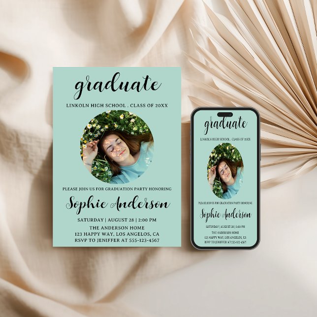 Invitación Sophisticated Script Graduation Party with Photo (Subido por el creador)