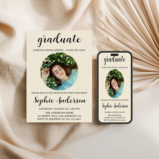 Invitación Sophisticated Script Graduation Party with Photo (Subido por el creador)