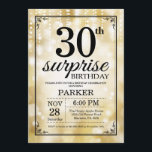 Invitación Sorprenda el trigésimo purpurina del oro de la<br><div class="desc">Sorprenda la trigésima invitación del cumpleaños con las luces de la secuencia del oro con los antecedentes del purpurina del oro. Cumpleaños del oro. Cumpleaños adulto. Los hombres o las mujeres Bday invitan. décimotercero décimo quinto décimosexto décimo octavo vigésimo 21ro trigésimo 40.o 50.o 60.o 70.o 80.o 90.o 100o, cualquier edad....</div>