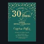 Invitación Sorpresa 30.º Fiesta de cumpleaños - Oro verde esm<br><div class="desc">Sorpresa 30.ª Invitación a la fiesta de cumpleaños. Elegante diseño de color verde esmeralda y falso oro purpurina. Presenta el tipo de letra de guión y los diamantes confetti. ¡Salud a 30 años! Mándame un mensaje si necesitas más personalización.</div>