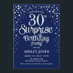 Invitación Sorpresa 30.º Fiesta de cumpleaños - Plata y Marin<br><div class="desc">Sorpresa 30.ª Invitación a la fiesta de cumpleaños. Elegante diseño en azul marino y falsa plata purpurina. Presenta un diseño elegante de tipo de letra y letra de guión. Mándame un mensaje si necesitas edad personalizado.</div>