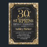 Invitación Sorpresa 30 Fiesta de cumpleaños - Negro de oro<br><div class="desc">Invitación a la celebración de cumpleaños número 30 de sorpresa. Elegante diseño elegante con un patrón oro negro y falso purpurina. Presenta una fuente de script elegante. Mándame un mensaje si necesitas más personalización.</div>