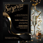 Invitación Sorpresa 60.º Fiesta de oro negro<br><div class="desc">Organice su sorprendente celebración de cumpleaños número 60 con estilo con nuestra moda y sofisticada invitación de fiesta negra. Con su texto de personalizable, puede personalizar la invitación. Esta invitación incluye un excelente marco dorado que incluye el texto, añadiendo un toque de lujo a tu ocasión especial. El diseño de...</div>