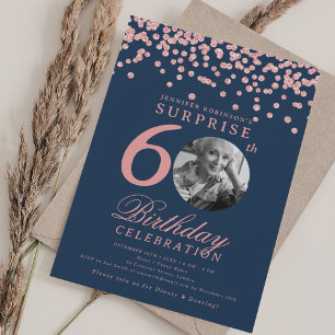 Invitación SORPRESA 60 cumpleaños Rosa de oro Confetti azul