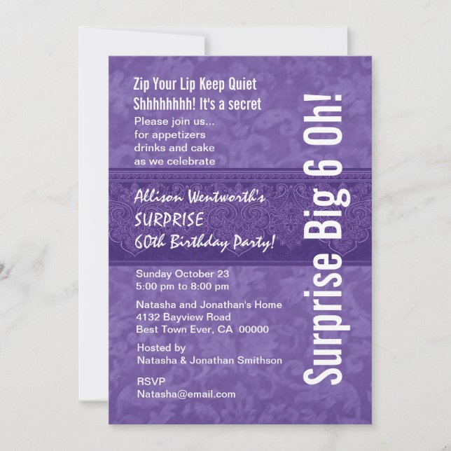 Invitación SORPRESA Fiesta de cumpleaños número 60 morado y b (Anverso)