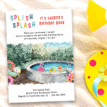 Invitación Splish Splash Birday Bash Kids Fiesta del agua<br><div class="desc">Invitación de cumpleaños para los niños de Splish Splash - perfecto para salpicar, parque acuático, ceniza o cualquier tema de fiesta acuático para niños de cualquier edad. Diseño acuático colorido con letras extravagantes y piscina con divertidas inflables. Plantilla de invitación fácil de usar y adecuada para un niño o un...</div>