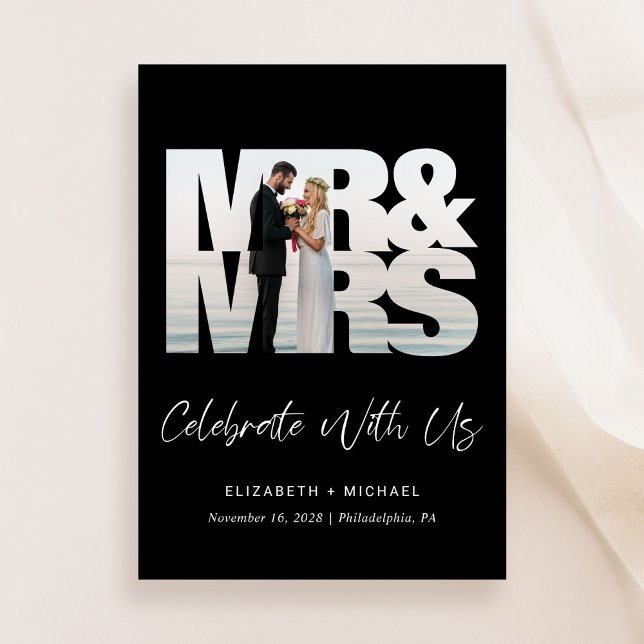 Invitación Sr. Sra. Photo Black Wedding (A chic wedding reception invitation to set the tone for an unforgettable event)