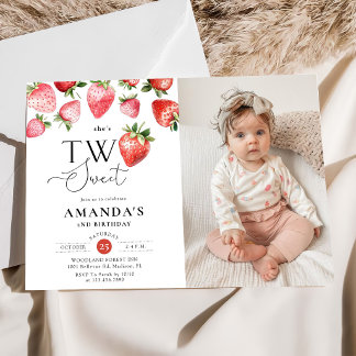 Invitación Strawberry 2nd Birthday Two Sweet Photo