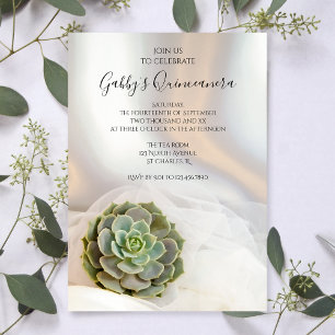 Invitación Suculento verde sobre el Fiesta Quinceanera blanco