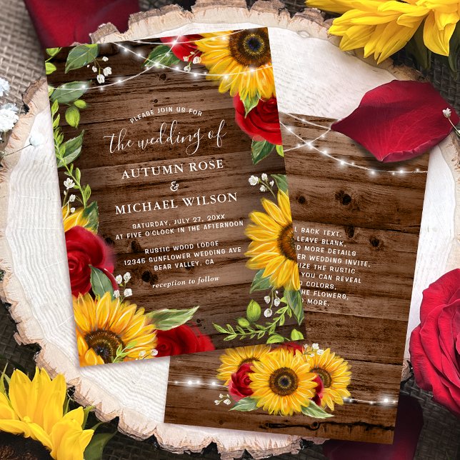 Invitación Sunflower de madera marrón y Boda rosa roja (Rustic sunflower and red rose wedding invitations on an elegant brown barn wood template.)