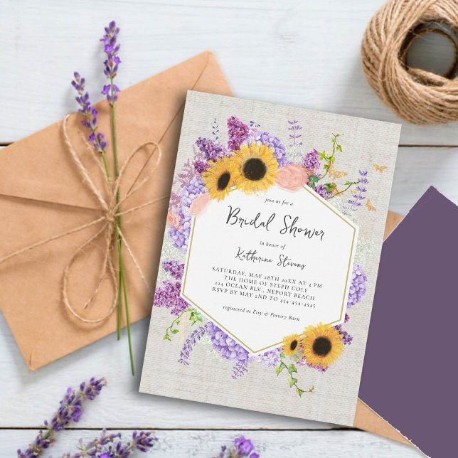 Invitación Sunflowers Lilac Hexagon Moda Rústica Ducha de nov (rustic bridal shower invitation sunflowers lilac hydrangea butterflies hexagon burlap country chic)