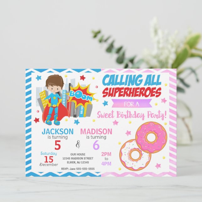 Invitación Superhero & Donut Joint Birthday Invitation (Anverso de pie)