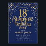 Invitación Surprise 18th Birthday Party - Navy & Gold<br><div class="desc">Sorpresa 18ª Invitación a la fiesta de cumpleaños. Elegante diseño en azul marino y falso oro purpurina. Presenta un diseño elegante de tipo de letra y letra de guión. Mándame un mensaje si necesitas edad personalizado.</div>