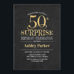 Invitación Surprise 50th Birthday Party - Gold Black<br><div class="desc">Invitación a la celebración de cumpleaños número 50 de una sorpresa rústica. Elegante diseño elegante con pizarra negra y un patrón de oro purpurina falso. Presenta una fuente de script elegante. Mándame un mensaje si necesitas más personalización.</div>