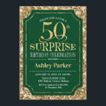 Invitación Surprise 50th Birthday Party - Gold Green<br><div class="desc">Sorpresa 50.ª Invitación a la celebración de cumpleaños. Elegante diseño elegante en verde oscuro de bosque y falso patrón oro purpurina. Presenta una fuente de script elegante. Mándame un mensaje si necesitas más personalización.</div>