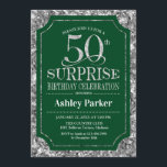 Invitación Surprise 50th Birthday Party - Silver Green<br><div class="desc">Sorpresa 50.ª Invitación a la celebración de cumpleaños. Elegante diseño de estilo elegante en verde oscuro de los bosques y falso patrón de plata purpurina. Presenta una fuente de script elegante. Mándame un mensaje si necesitas más personalización.</div>