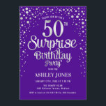 Invitación Surprise 50th Birthday Party - Silver & Purple<br><div class="desc">Sorpresa 50.ª Invitación de fiesta de cumpleaños. Elegante diseño en púrpura real y purpurina de plata falsa. Presenta un diseño elegante de tipo de letra y letra de guión. Mándame un mensaje si necesitas edad personalizado.</div>