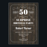 Invitación Surprise 50th Birthday - Patrón de madera<br><div class="desc">Sorpresa 50 Invitación de cumpleaños Elegante diseño retro con patrón de madera. ¡Salud a 50 años!</div>