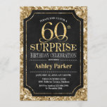 Invitación Surprise 60th Birthday Party - Gold Black<br><div class="desc">Invitación a la celebración de cumpleaños número 60. Elegante diseño elegante con un patrón oro negro y falso purpurina. Presenta una fuente de script elegante. Mándame un mensaje si necesitas más personalización.</div>