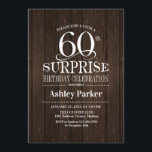 Invitación Surprise 60th Birthday Party - Wood<br><div class="desc">Invitación a la celebración de cumpleaños número 60 de una sorpresa rústica. Elegante diseño de estilo elegante,  con motivos de madera marrón oscura. Presenta un elegante tipo de letra en blanco. Mándame un mensaje si necesitas más personalización.</div>