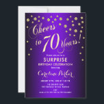 Invitación Surprise 70th Birthday Party - Gold Purple<br><div class="desc">Sorpresa 70.ª Invitación a la fiesta de cumpleaños. Elegante diseño con un falso oro purpurina y morado. Presenta el tipo de letra del guión y el perfil. ¡Saludos a 70 años! Mándame un mensaje si necesitas una edad personalizado.</div>
