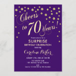 Invitación Surprise 70th Birthday Party - Gold Purple<br><div class="desc">Sorpresa 70th Birthday Party Invitation Elegante diseño con falso oro purpurina y morado. Presenta el tipo de letra del guión y el perfil. ¡Saludos a 70 años! Mándame un mensaje si necesitas una edad personalizado.</div>