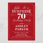 Invitación Surprise 70th Birthday Party - Red White<br><div class="desc">Sorpresa 70.ª Invitación a la fiesta de cumpleaños. Sencillo diseño elegante en rojo oscuro y blanco. Presenta una fuente de script elegante. Celebración sorpresa de cumpleaños para hombre o mujer. ¡Se puede personalizar en cualquier edad!</div>