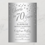 Invitación Surprise 70th Birthday Party - Silver<br><div class="desc">Sorpresa 70th Birthday Party Invitation Diseño elegante con una falsa plata purpurina. Presenta el tipo de letra del guión y el perfil. ¡Saludos a 70 años! Mándame un mensaje si necesitas una edad personalizado.</div>