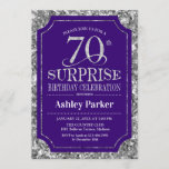 Invitación Surprise 70th Birthday Party - Silver Purple<br><div class="desc">Invitación a la celebración de cumpleaños número 70 de una sorpresa rústica. Elegante diseño elegante con un diseño de color púrpura real y falso purpurina plateado. Presenta una fuente de script elegante. Mándame un mensaje si necesitas más personalización.</div>