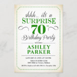 Invitación Surprise 70th Birthday Party - White Green<br><div class="desc">Sorpresa 70.ª Invitación a la fiesta de cumpleaños. Sencillo diseño elegante en blanco,  verde y negro. Presenta una fuente de script elegante. Celebración sorpresa de cumpleaños para hombre o mujer. ¡Se puede personalizar en cualquier edad!</div>