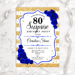 Invitación Surprise 80th Birthday - Blue Royal Gold<br><div class="desc">Sorpresa Invitación a los 80 Años. Diseño azul real y blanco femenino con oro falso purpurina. Cuenta con rayas,  rosas azules de zafiro,  fuente de guión y confeti. Perfecto para una elegante fiesta de cumpleaños. Se puede personalizar para mostrar cualquier edad. Mándame un mensaje si necesitas más personalización.</div>