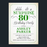 Invitación Surprise 80th Birthday Party - White Green<br><div class="desc">Sorpresa 80.ª Invitación a la fiesta de cumpleaños. Sencillo diseño elegante en blanco,  verde y negro. Presenta una fuente de script elegante. Celebración sorpresa de cumpleaños para hombre o mujer. ¡Se puede personalizar en cualquier edad!</div>
