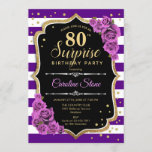 Invitación Surprise 80th Birthday - Purple Gold<br><div class="desc">Sorpresa Invitación a los 80 Años. Diseño de oro negro púrpura femenino con oro falso purpurina. Cuenta con rayas,  rosas púrpura,  fuente de guiones y confeti. Perfecto para una elegante fiesta de cumpleaños. Se puede personalizar para mostrar cualquier edad. Mándame un mensaje si necesitas más personalización.</div>