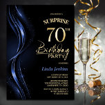 Invitación Surprise Black Blue 70th Birthday Party<br><div class="desc">Esta moderna invitación de cumpleaños 70 color negro y azul es el tono perfecto para un fiesta sorpresivo. Personalice fácilmente su invitación con el nombre del invitado, los detalles del fiesta y la información del lugar en sólo unos pocos clics. Podrás crear una noche llena de amor, risas y recuerdos...</div>