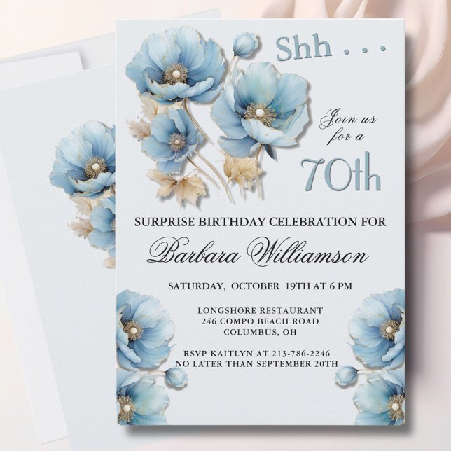 Invitación SURPRISE Elegant Blue Floral 70th Birthday (Subido por el creador)