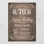 Invitación Surprise Rustic 70th Birthday Invitation Floral<br><div class="desc">Sorpresa Rústica 70 Invitación de cumpleaños con fondo rústico de madera y patrón floral de flores. Cumpleaños de adultos. Cumpleaños de hombres o mujeres. Invite a un niño o a una Chica. 13.º 15.º 16.º 18.º 20.21.30.40.50.60.70.80.90.100. Cualquier edad. Para una mayor personalización, haga clic en el botón "Personalizar" y utilice...</div>