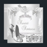 Invitación Sweet 16 16th Birthday Silver White<br><div class="desc">Dulce 16 Dulce Dieciséis 16º Ropa de cumpleaños Bolsa Plata Blanco 16º Razo de cumpleaños Diamante Tiara Adolescente Invite a la fiesta de cumpleaños o cambia la edad o evento! Elegante. Zizzago creó este diseño con copyright 2011</div>