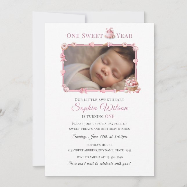 Invitación Sweet One Girl 1st Birthday Invitation with Photo (Anverso)