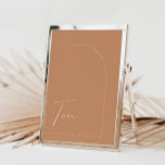 Invitación Tabla de Arco de Óxido Boho Número de Tabla Diez<br><div class="desc">Diseñado para coordinar con para la colección de invitaciones a bodas "Arches Minimalistas". Para cambiar detalles, haga clic en "Detalles". Para mover el texto o cambiar el tamaño, la fuente o el color, haga clic en "Editar usando la herramienta de diseño". Vea el enlace de la colección en esta página...</div>